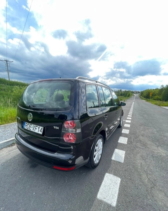 Volkswagen Touran cena 24000 przebieg: 287000, rok produkcji 2010 z Września małe 379